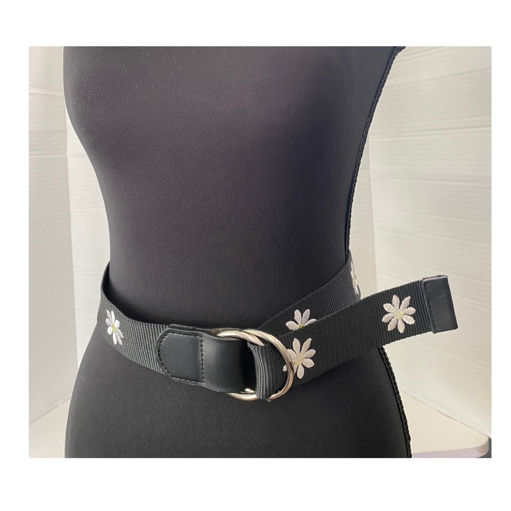 Unbranded D-Ring Belt Women One Size Black Daisy Floral Embroidered
